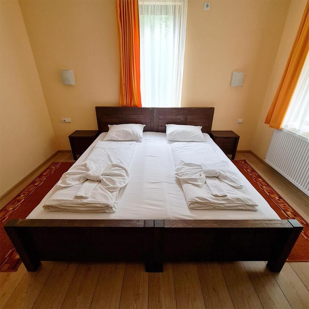 Family Hotel Chiflik Hills Szoba fotó